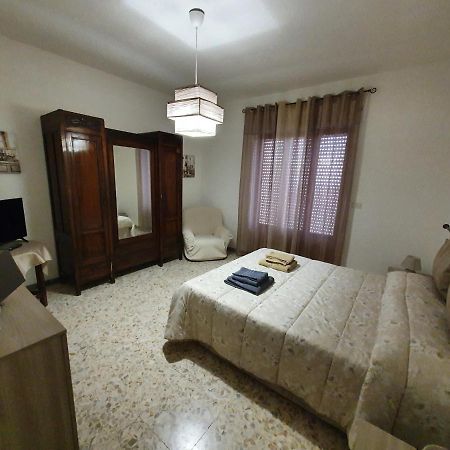 Apartament Casa Papona Sezze Zewnętrze zdjęcie